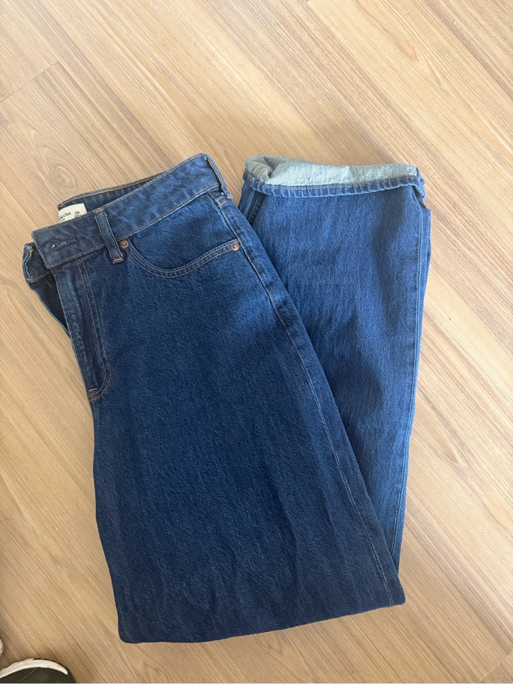 Abercrombie & Fitch high rise loose jean curve love